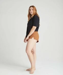 RICHER POORER NIGHT SLEEP SHORT WOODGRAIN