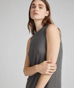 RICHER POORER NEW IN VINTAGE COLUMN RIB DRESS 21 RICHER POORER NEW IN VINTAGE COLUMN RIB DRESS