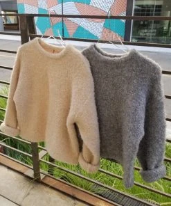 LE BON SHOPPE ENVIE SWEATER