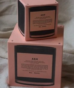BOY SMELLS ASH CANDLE 5 BOY SMELLS ASH CANDLE