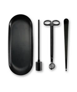 BOY SMELLS CANDLE CARE SET SPRING '22