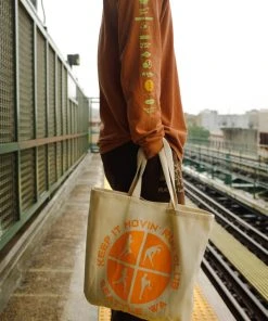 KIMRC X P&R WARM UP TOTE SALE