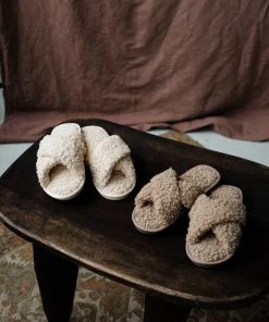 PIPE AND ROW BROWN SHEARLING SLIPPERS NEW IN