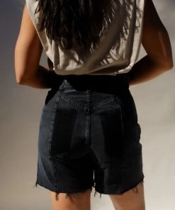 AGOLDE PIECED ANGLE SHORT SPRING '22