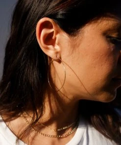 HANNAH NAOMI HAMMERED HOOP EARRINGS