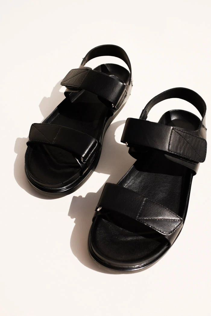 VAGABOND ERIN SANDAL SPRING '22 2 VAGABOND ERIN SANDAL SPRING '22