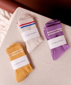 LE BON SHOPPE NEW IN BOYFRIEND SOCKS MILK