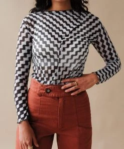 NIN STUDIO SPRING '22 LABYRINTH SWIRL TOP