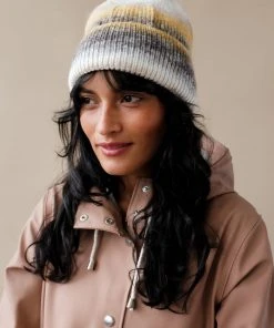 PIPE AND ROW SUNSET BEANIE