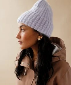 PIPE AND ROW COLE BEANIE