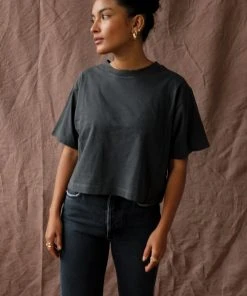 RICHER POORER SHORT SLEEVE CROP TEE STRETCH LIMO NEW IN