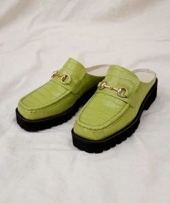 INTENTIONALLY BLANK SPRING '22 KOWLOON LOAFER APPLE
