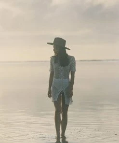 LACK OF COLOR FOREST RANCHER