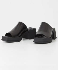 VAGABOND SPRING '22 HENNIE MULE