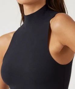 JOAH BROWN MOCK NECK TANK SPRING '22