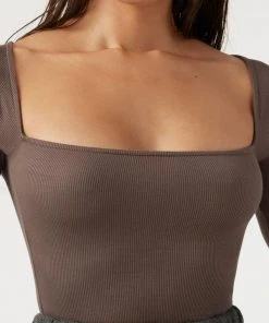 JOAH BROWN SALE SQUARE NECK LONG SLEEVE 6 JOAH BROWN SALE SQUARE NECK LONG SLEEVE