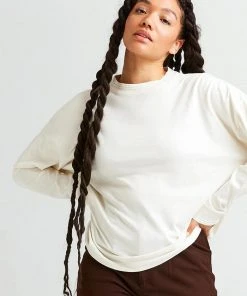 RICHER POORER RELAXED LONG SLEEVE PULLOVER BONE