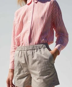 JUST FEMALE LUCKY SHORTS SPRING '22