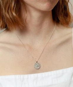 WOLF CIRCUS LUMEN NECKLACE NEW IN 11 WOLF CIRCUS LUMEN NECKLACE NEW IN