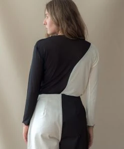 NIN STUDIO SWIRL MESH LONG SLEEVE TOP