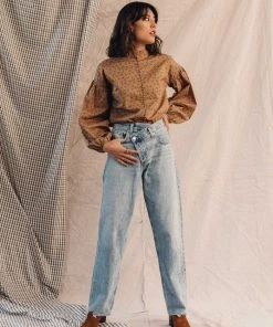AGOLDE SPRING '22 CRISS CROSS JEANS SUBURBIA