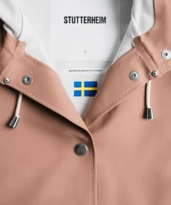 STUTTERHEIM MOSEBACKE RAIN JACKET SANDALWOOD NEW IN 17 STUTTERHEIM MOSEBACKE RAIN JACKET SANDALWOOD NEW IN
