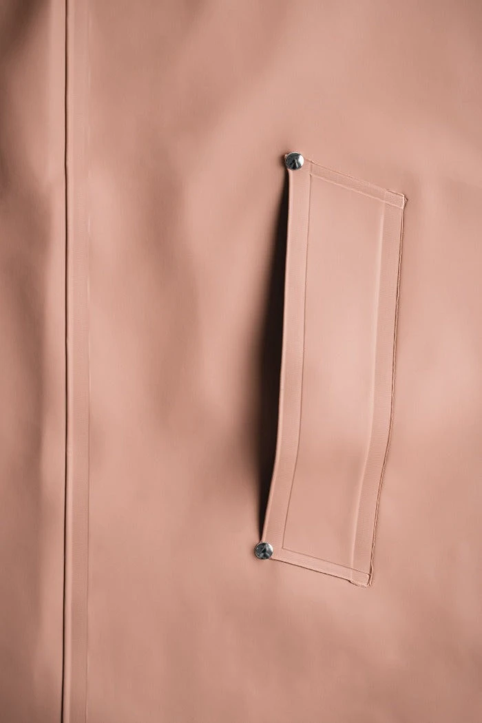 STUTTERHEIM MOSEBACKE RAIN JACKET SANDALWOOD NEW IN 9 STUTTERHEIM MOSEBACKE RAIN JACKET SANDALWOOD NEW IN