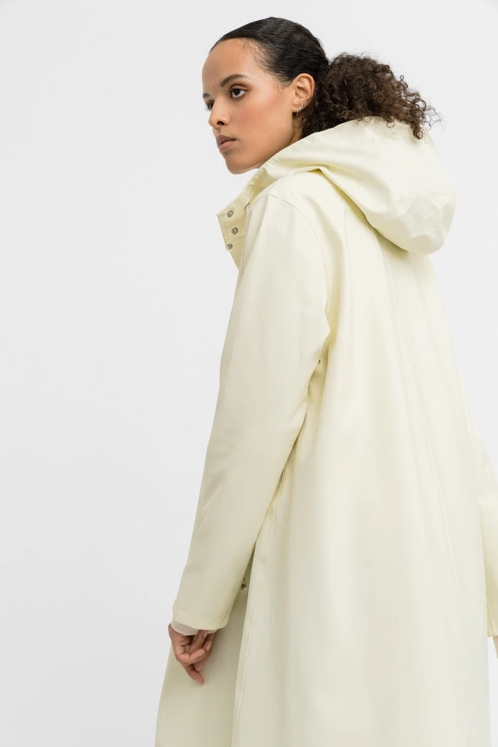 STUTTERHEIM MOSEBACKE RAIN JACKET LONG COCONUT 4 STUTTERHEIM MOSEBACKE RAIN JACKET LONG COCONUT