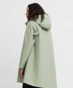 STUTTERHEIM MOSEBACKE RAIN JACKET SAGE