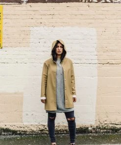 STUTTERHEIM STOCKHOLM RAIN JACKET SAND