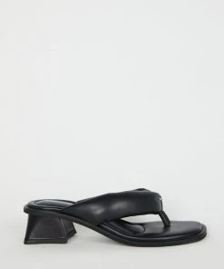 INTENTIONALLY BLANK WHITMAN SANDALS SPRING '22