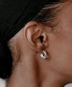 WOLF CIRCUS SPRING '22 ABBIE HOOPS