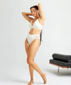 RICHER POORER NEW IN HIGH CUT BRALETTE BONE 6 RICHER POORER NEW IN HIGH CUT BRALETTE BONE