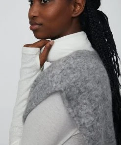 JUST FEMALE SALE COLDY KNIT VEST