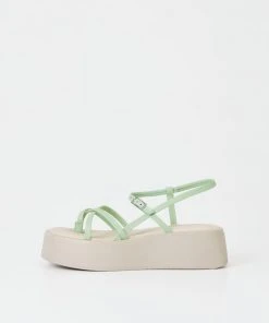 VAGABOND SPRING '22 COURTNEY STRAPPY SANDALS 7 VAGABOND SPRING '22 COURTNEY STRAPPY SANDALS