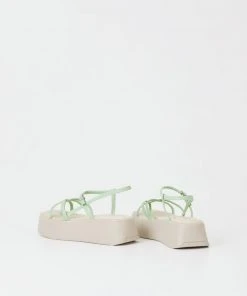 VAGABOND SPRING '22 COURTNEY STRAPPY SANDALS 6 VAGABOND SPRING '22 COURTNEY STRAPPY SANDALS