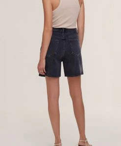 AGOLDE SPRING '22 CRISS CROSS SHORT PHOTOGRAM