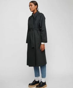 JUST FEMALE CLEVER TRENCHCOAT SPRING '22