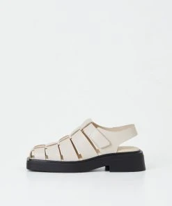 VAGABOND EYRA FISHERMAN SANDAL SPRING '22 18 VAGABOND EYRA FISHERMAN SANDAL SPRING '22