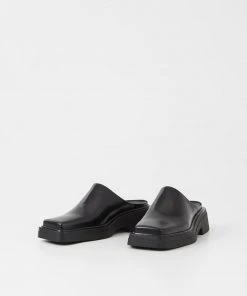 VAGABOND EYRA MULES SPRING '22