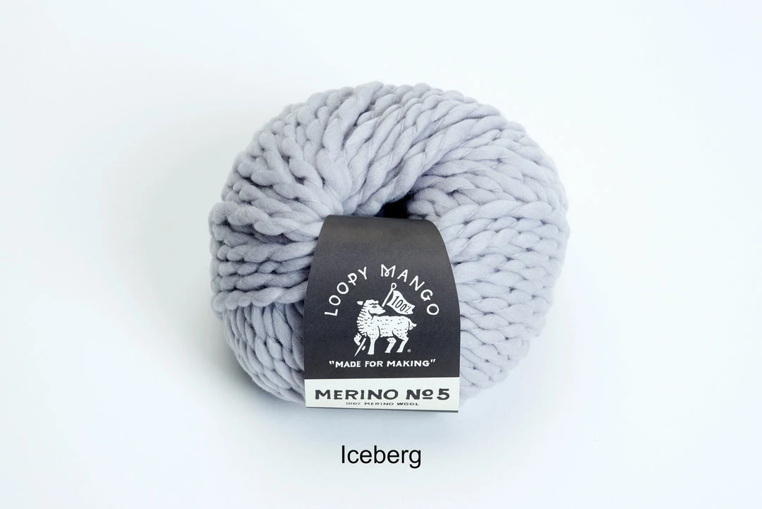 LOOPY MANGO POM POM KEYCHAIN DIY KIT MERINO NO. 5