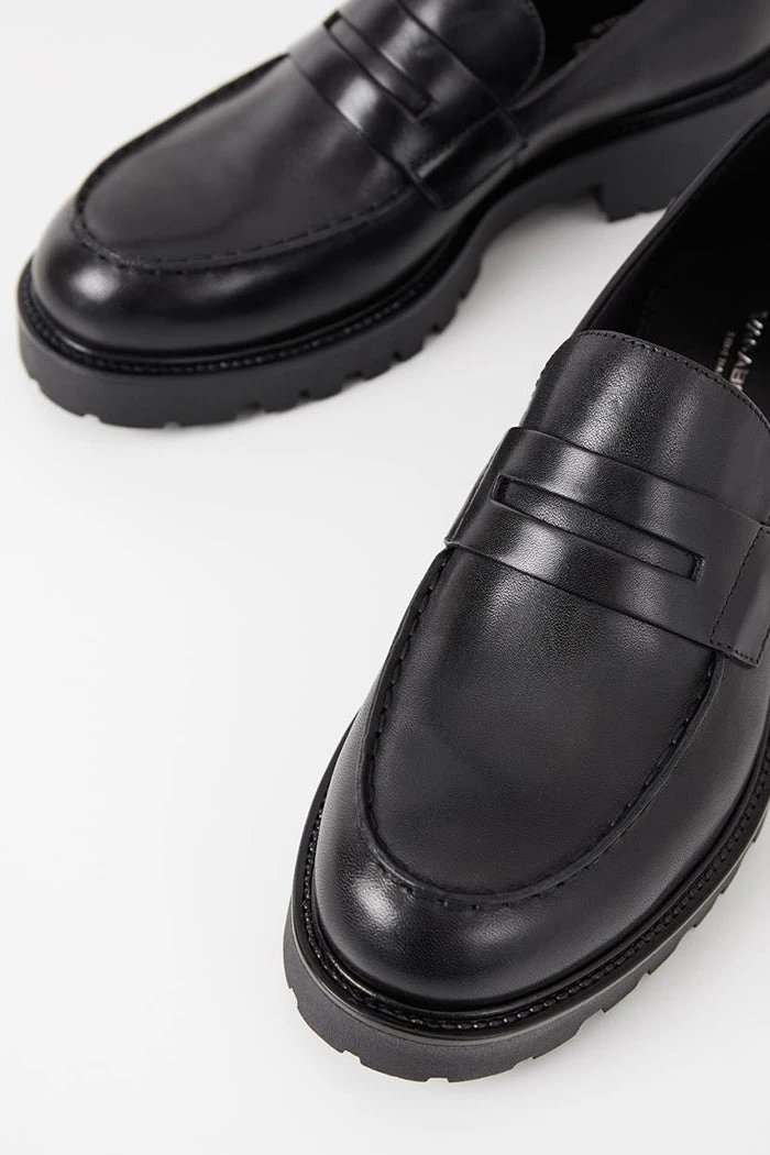 VAGABOND KENOVA LOAFERS SPRING '22 2 VAGABOND KENOVA LOAFERS SPRING '22