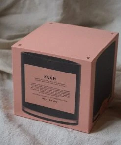 BOY SMELLS NEW IN KUSH MAGNUM CANDLE