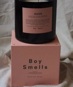 BOY SMELLS NEW IN KUSH MAGNUM CANDLE
