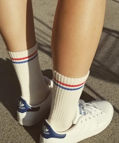 LE BON SHOPPE BOYFRIEND SOCKS RED SPRING '22