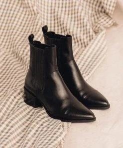 VAGABOND SHOES MARJA BLACK LEATHER BOOTS