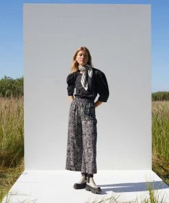 JUST FEMALE OTHER BLOUSE