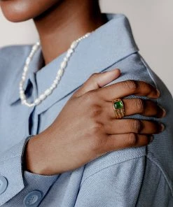 WOLF CIRCUS PENELOPE PERIDOT RECTANGLE RING 5 WOLF CIRCUS PENELOPE PERIDOT RECTANGLE RING