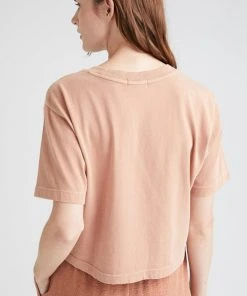 RICHER POORER SPRING '22 SHORT SLEEVE CROP TEE MOCHA MOUSSE