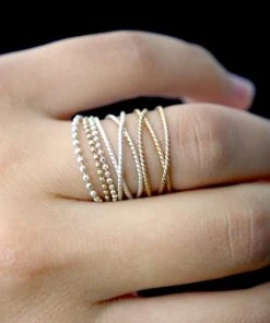 HANNAH NAOMI TWISTED WRAPAROUND RING